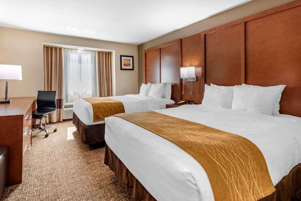 Семейный (Номер с 2 кроватями размера «queen-size»), Comfort Inn Portland