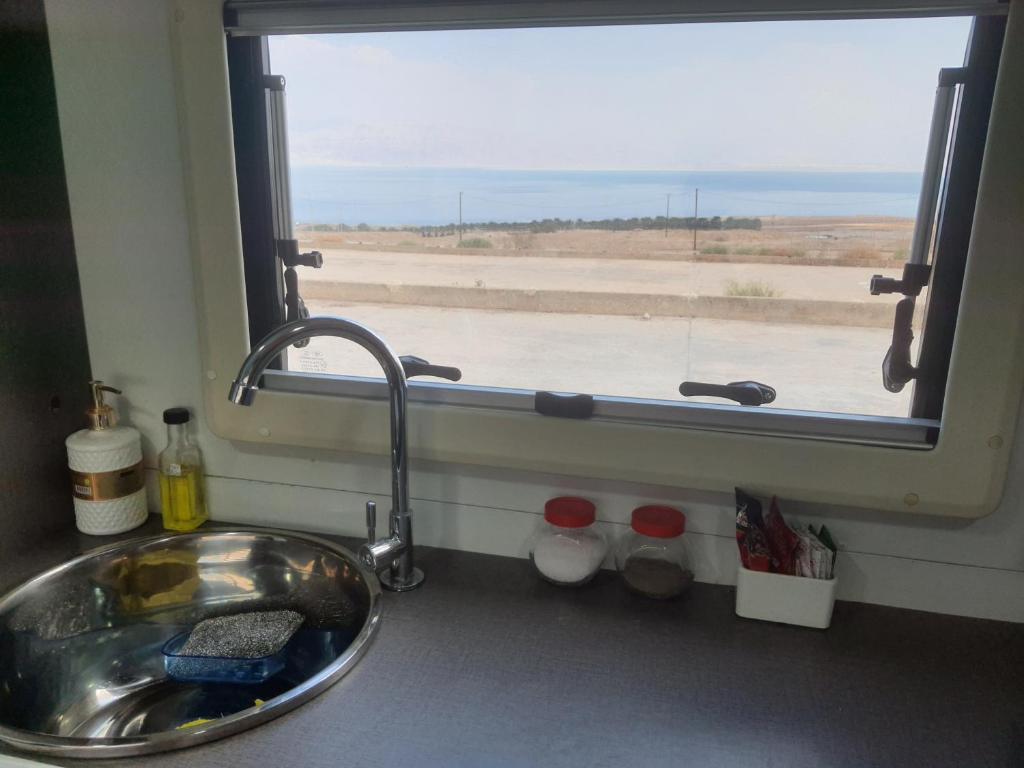 Ein Gedi caravan by Dory caravan photo 4