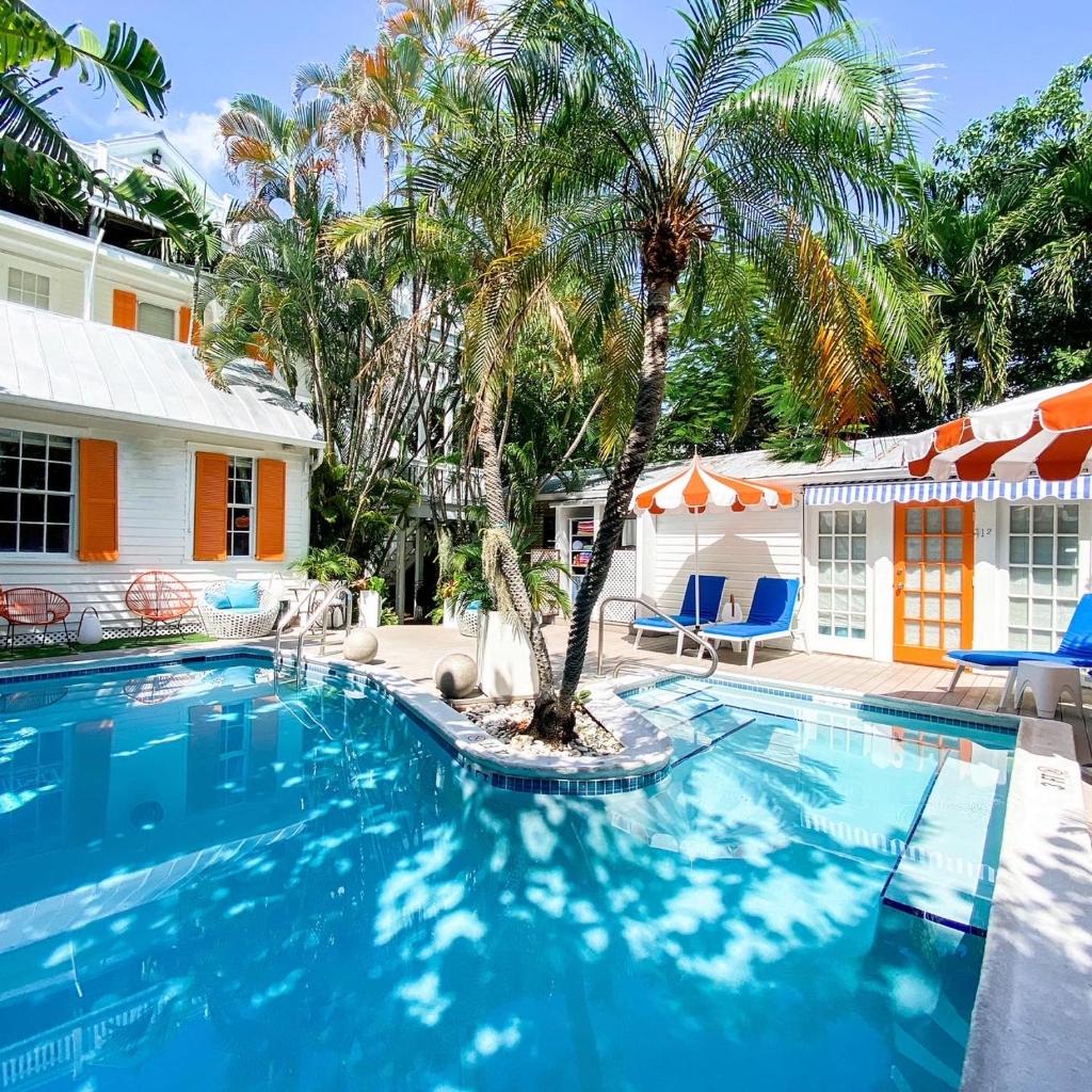 Marrero's Guest Mansion image