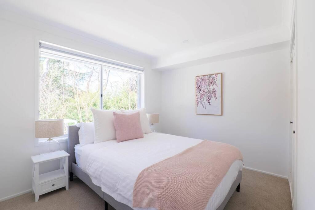 Abbey House - 3BR/sleeps 8 - South Leura photo 1