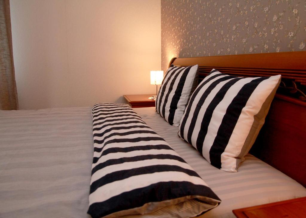 Emilie's Apartments photo 4