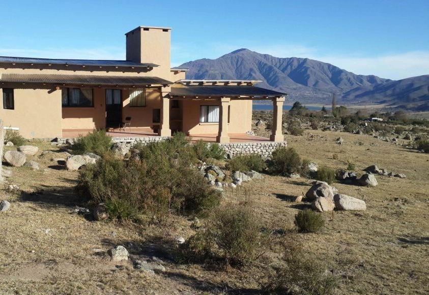 Yellou House, increible vista al lago y montañas.