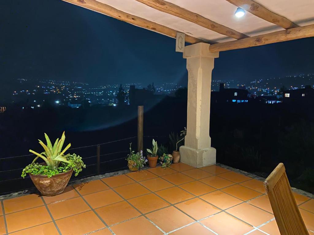 Yellou House, increible vista al lago y montañas. photo 2