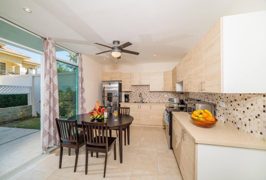 Flamingo Zueños del Mar Condominiums photo 3