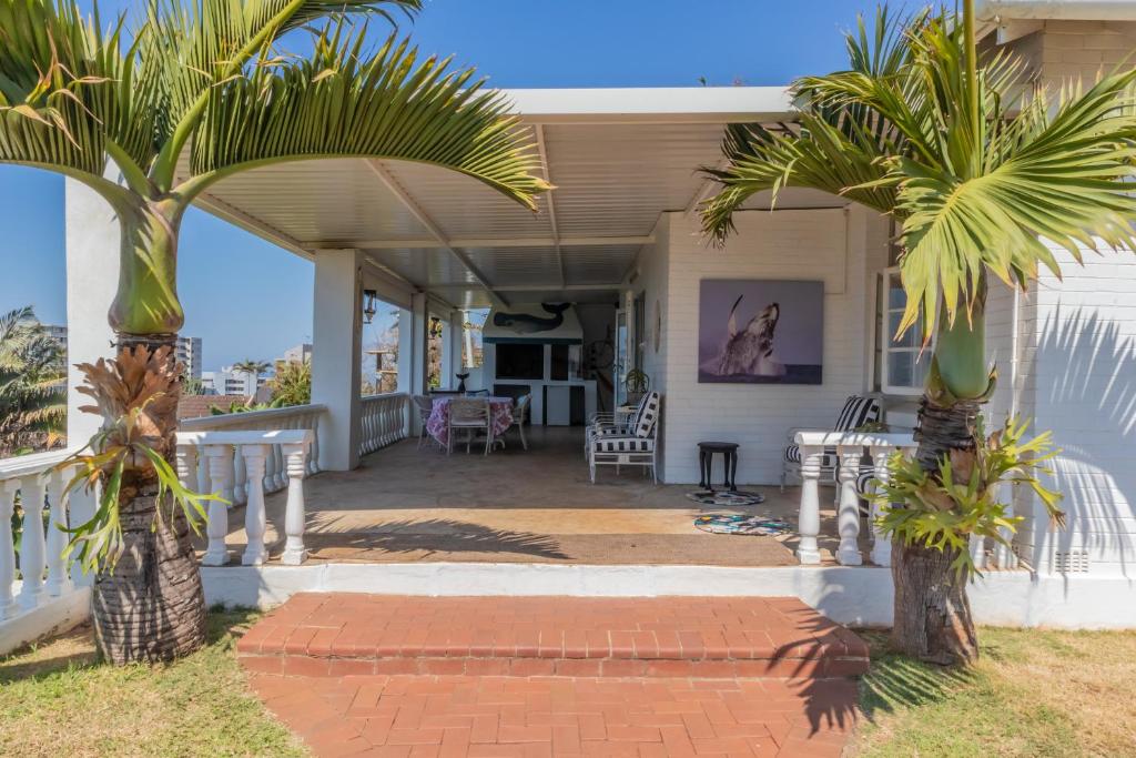 A Whale's Tale Beach House photo 4