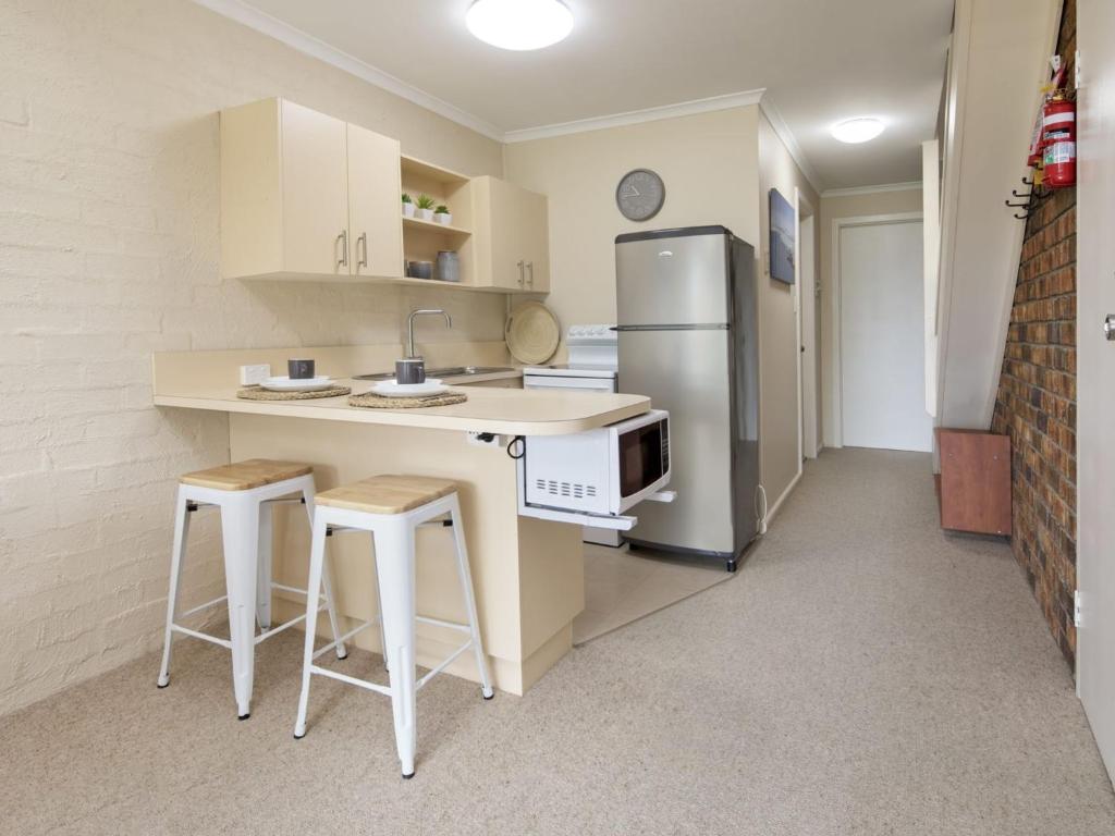 Ellswood 9 in Central Jindabyne photo 1