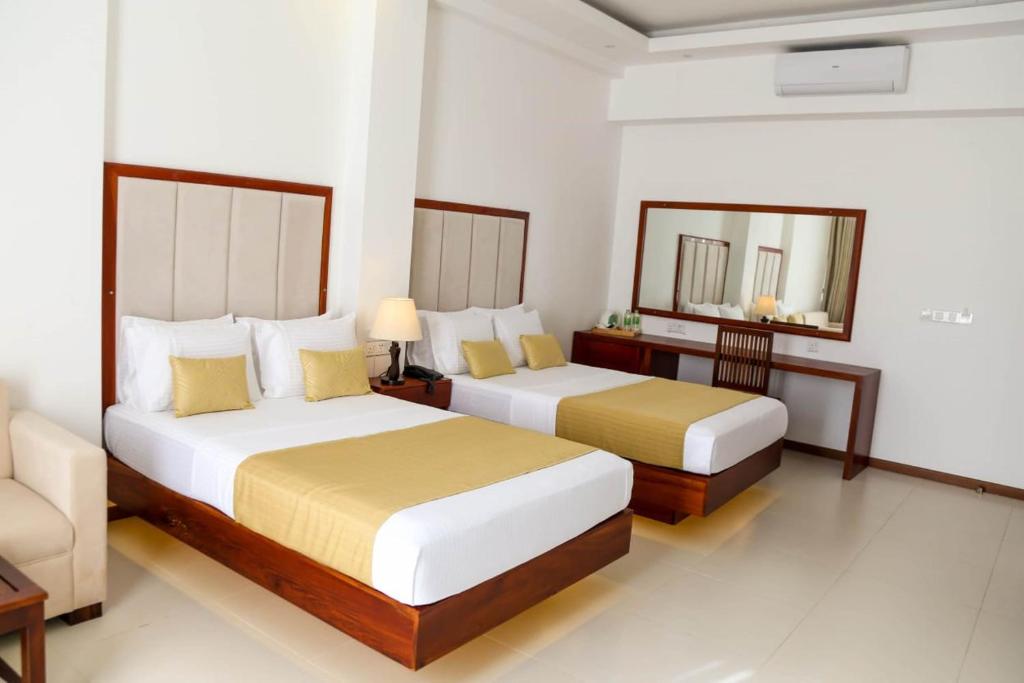 Apna Colombo photo 3