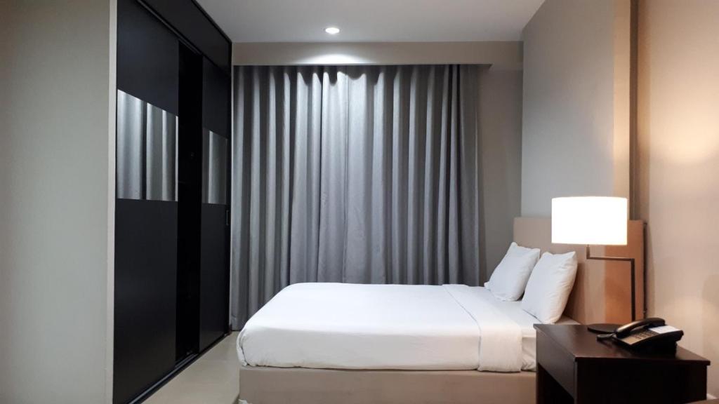 J Park Hotel - SHA Extra Plus photo 2