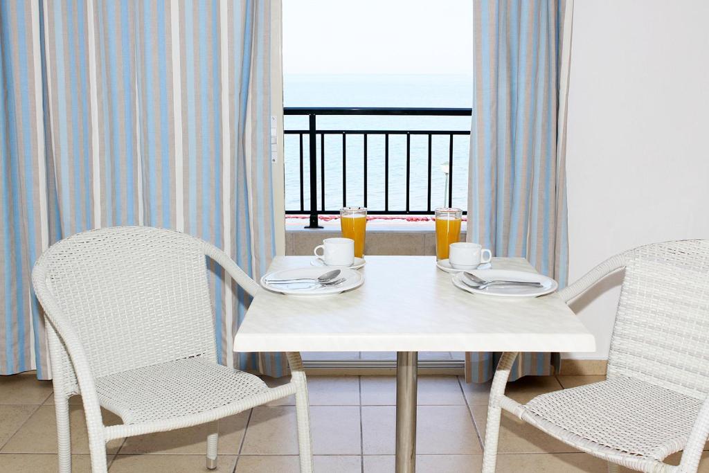 Miramare Hotel photo 3