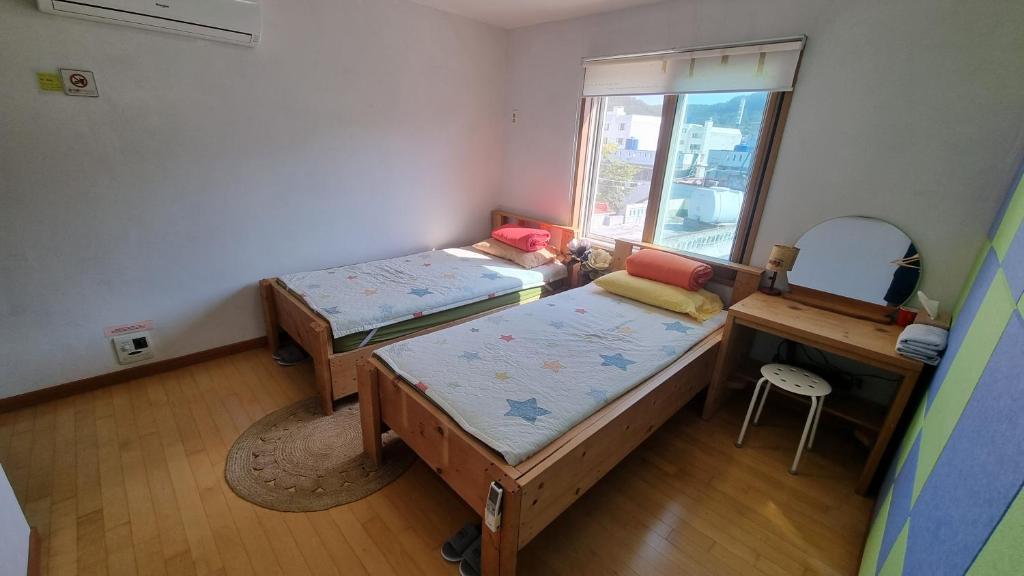 Tongyeong One Guesthouse photo 3