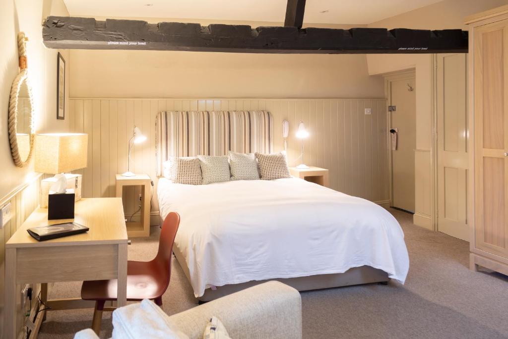 The White Horse Blakeney Room Type - Superior Double Room