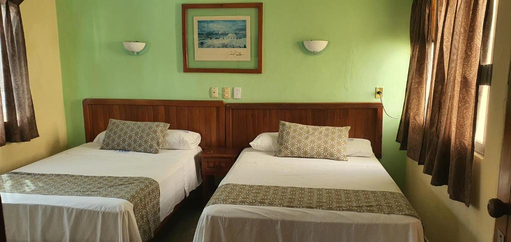 Hotel El Faro Malecon Room Type - Double Room with Two Double Beds