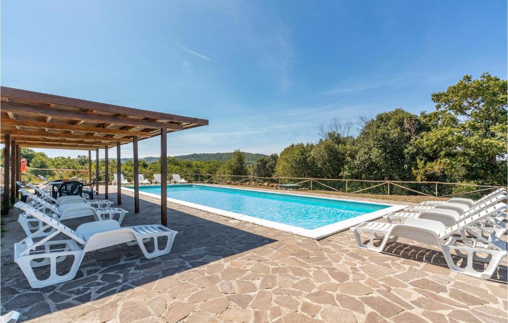 Beautiful Home In Sassetta With 2 Bedrooms, Wifi And Outdoor Swimming Pool
