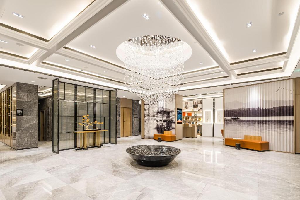 Atour Hotel Hangzhou Qiandao Lake Central Dock photo 4