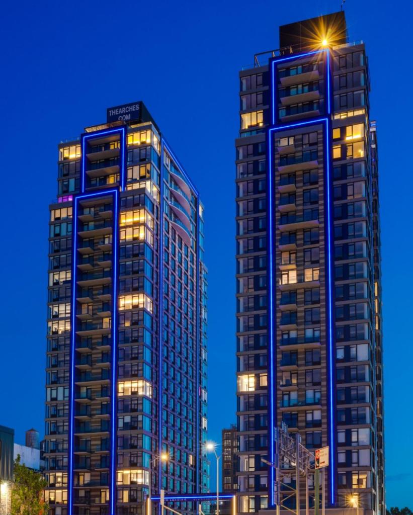 Global Luxury Suites at The Arches image