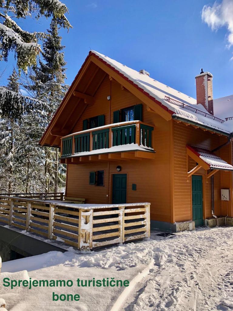 Chalet ANRA Pohorje photo 2