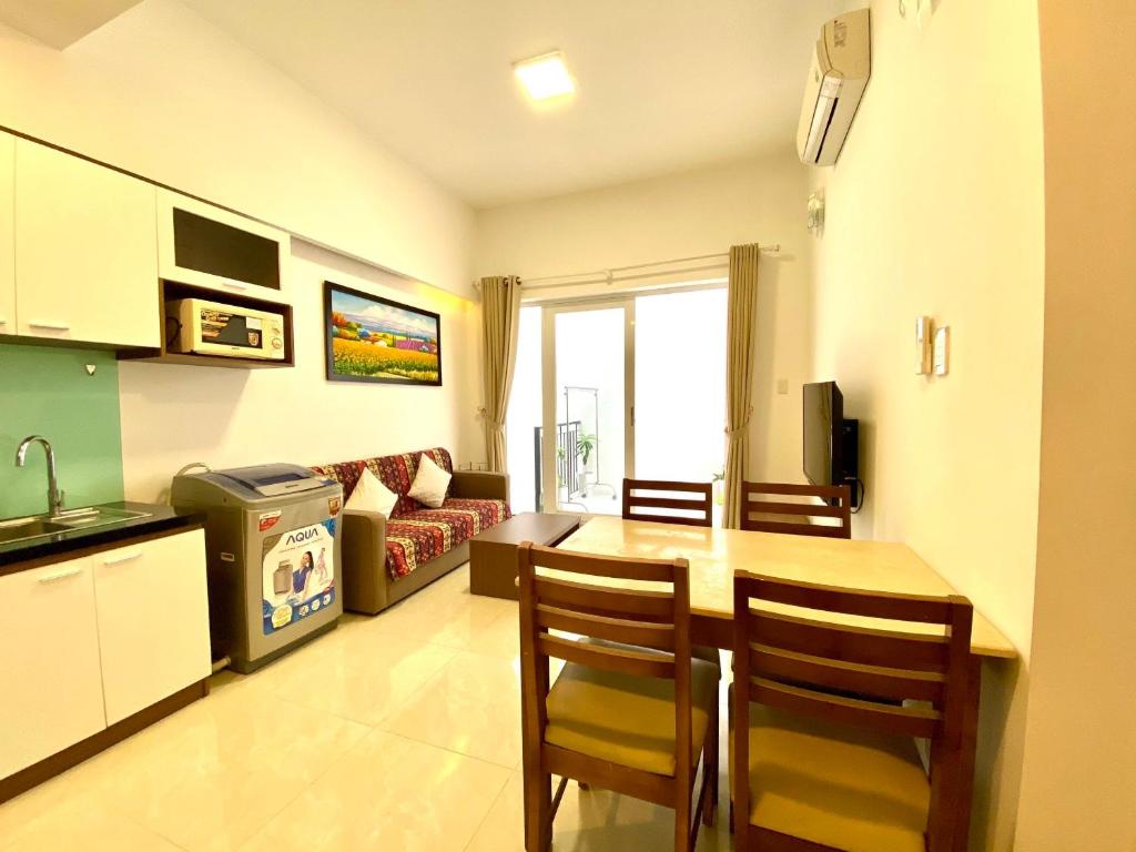 Pearl Service Apartment