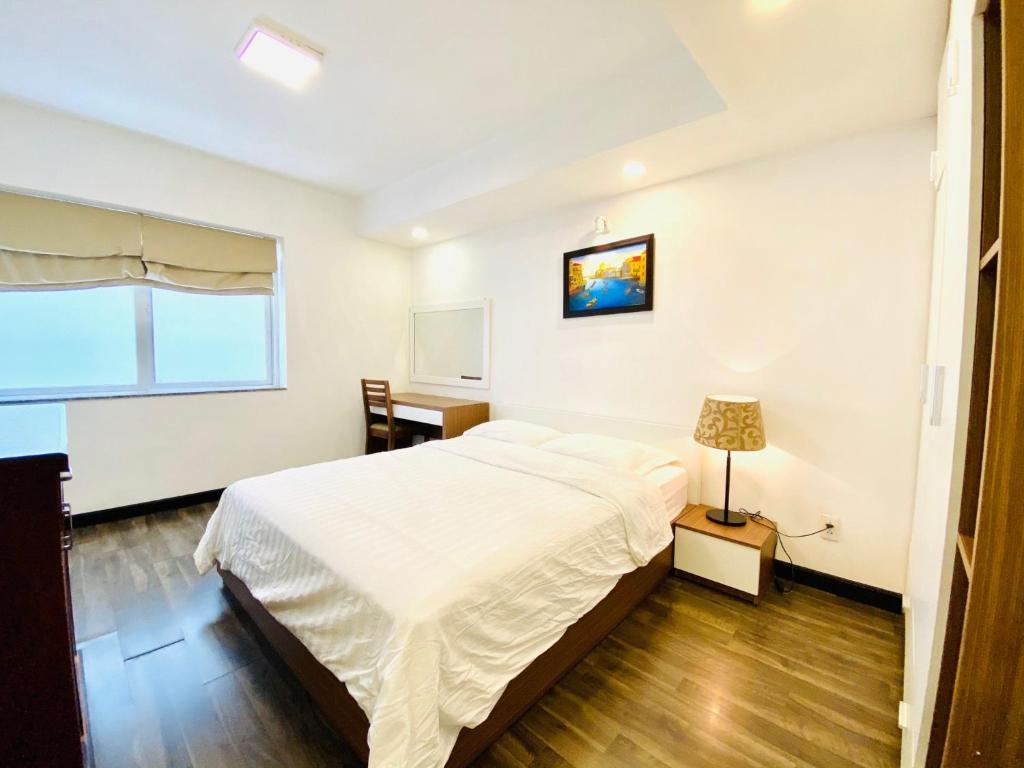 Pearl Service Apartment