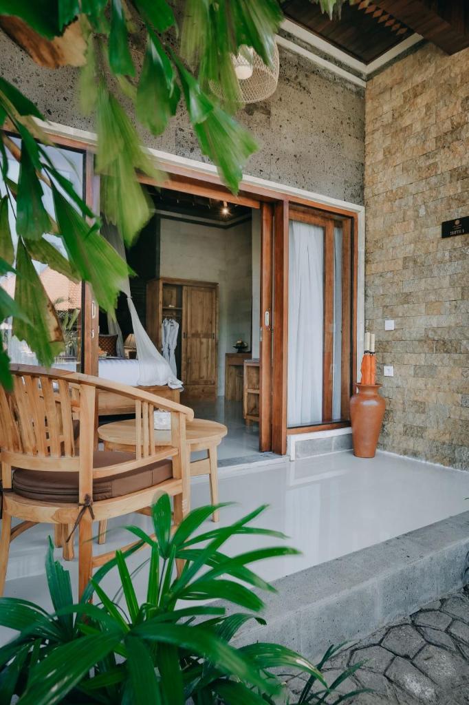 SUNSHINE VILLAS UBUD