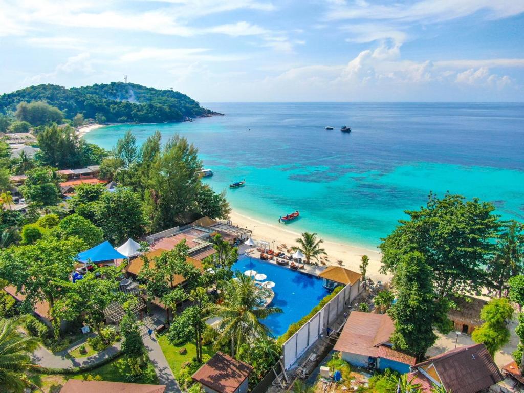 AKIRA Lipe Resort photo 4