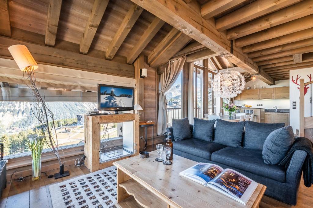 Apartment Tiama Courchevel 1850 - by EMERALD STAY photo 1