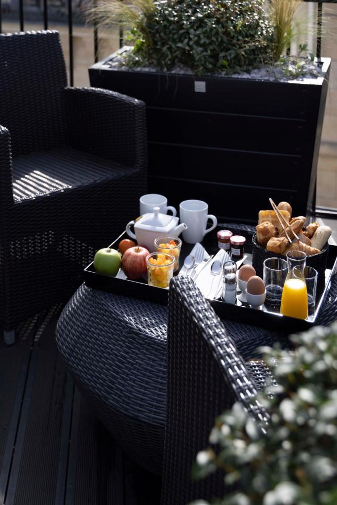 Сьюит (Полулюкс Eiffel), Hotel WO - Wilson Opera