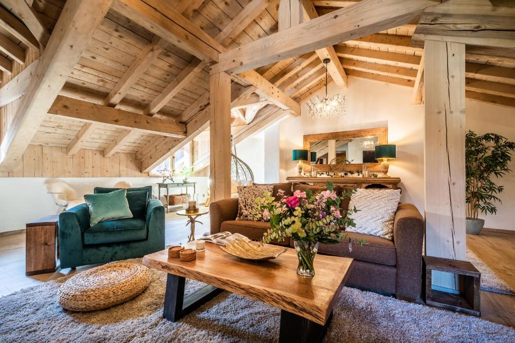 Chalet Chu Lo Dou Le Praz Courchevel - by EMERALD STAY photo 4