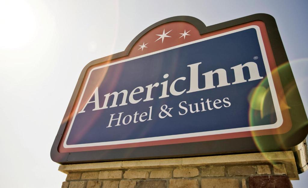AmericInn by Wyndham McAlester - Tap to explore photos