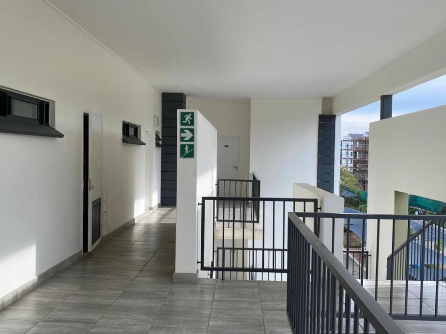 Insaka's Greenlee 3 Luxurious Apartment photo 1
