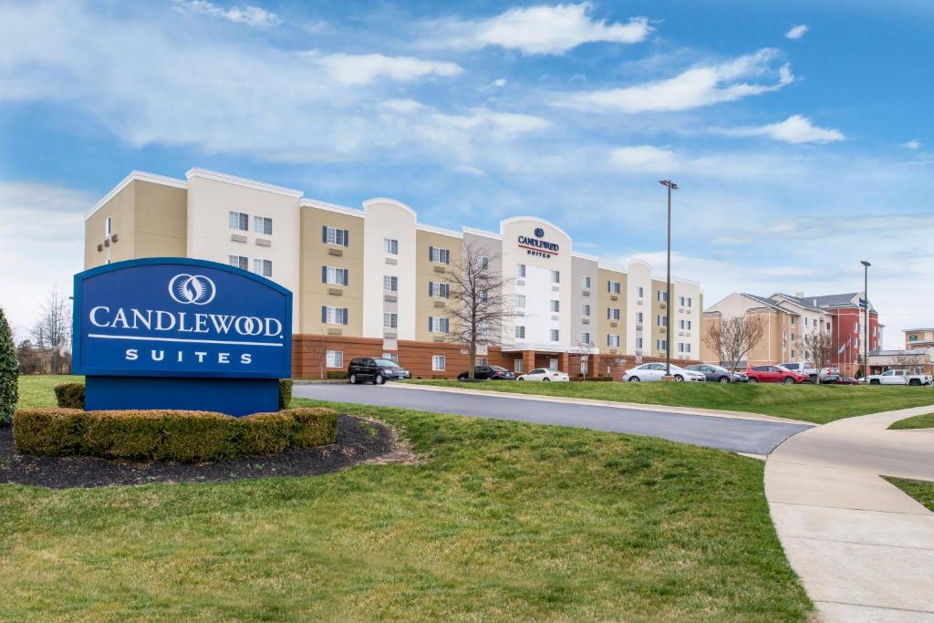 Candlewood Suites - Plano North, an IHG Hotel photo 1