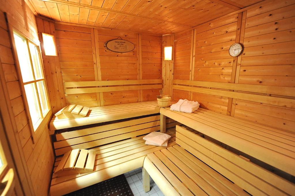 Hotel und Kongresszentrum Wanderath photo 3