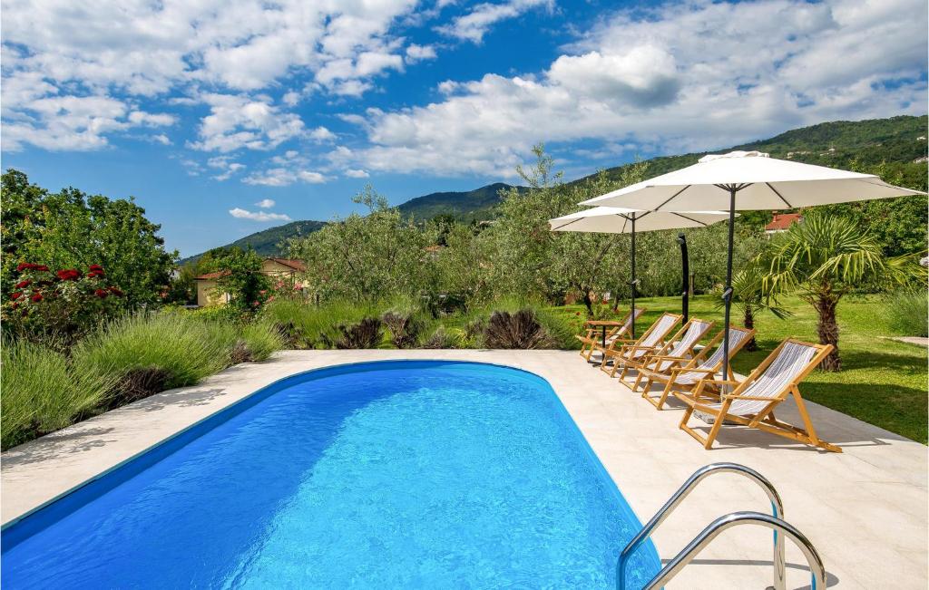 Amazing Home In Lovran With 1 Bedrooms, Wifi And Outdoor Swimming Pool