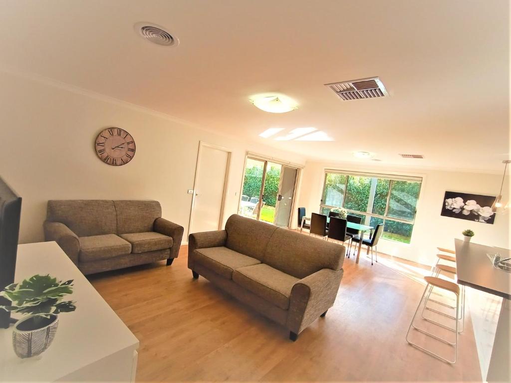 Clearwaters Albury photo 1