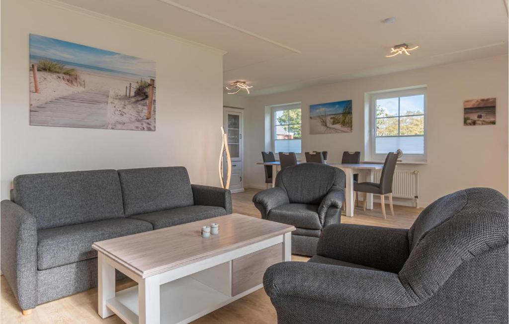 Nice Apartment In Emmelsbll-horsbll With Wifi And 1 Bedrooms photo 2