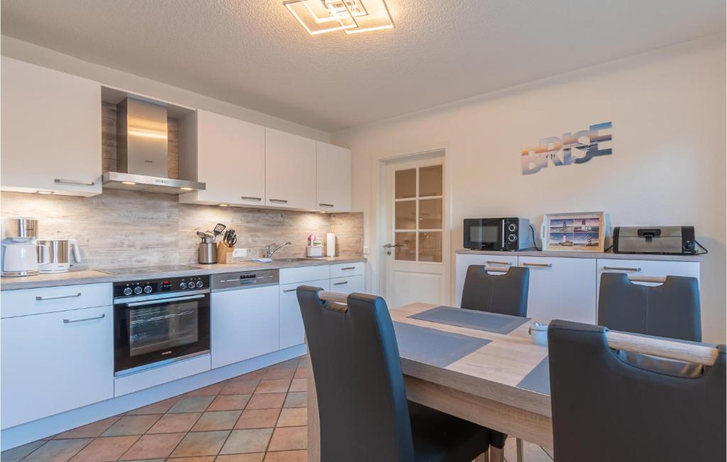 Nice Apartment In Emmelsbll-horsbll With Wifi And 1 Bedrooms photo 4