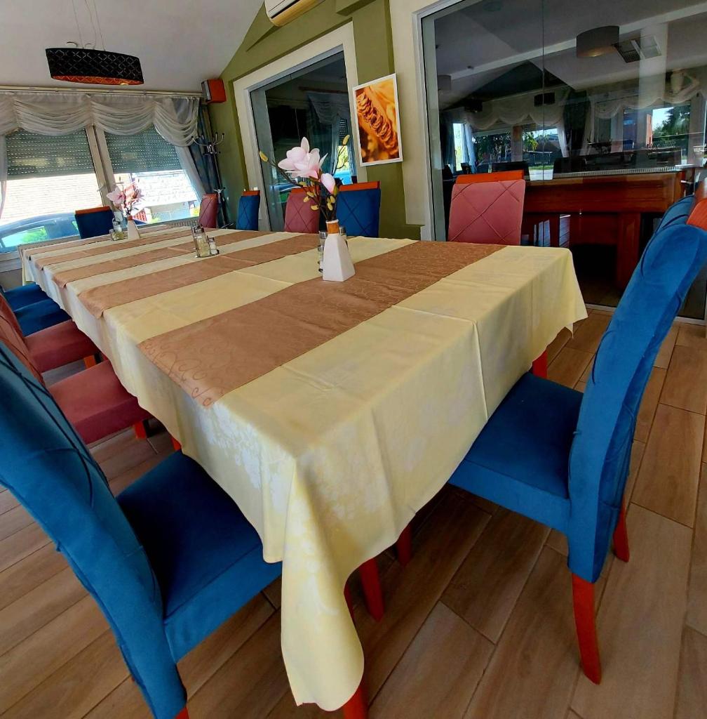 Hotel Villa Valpovo photo 4