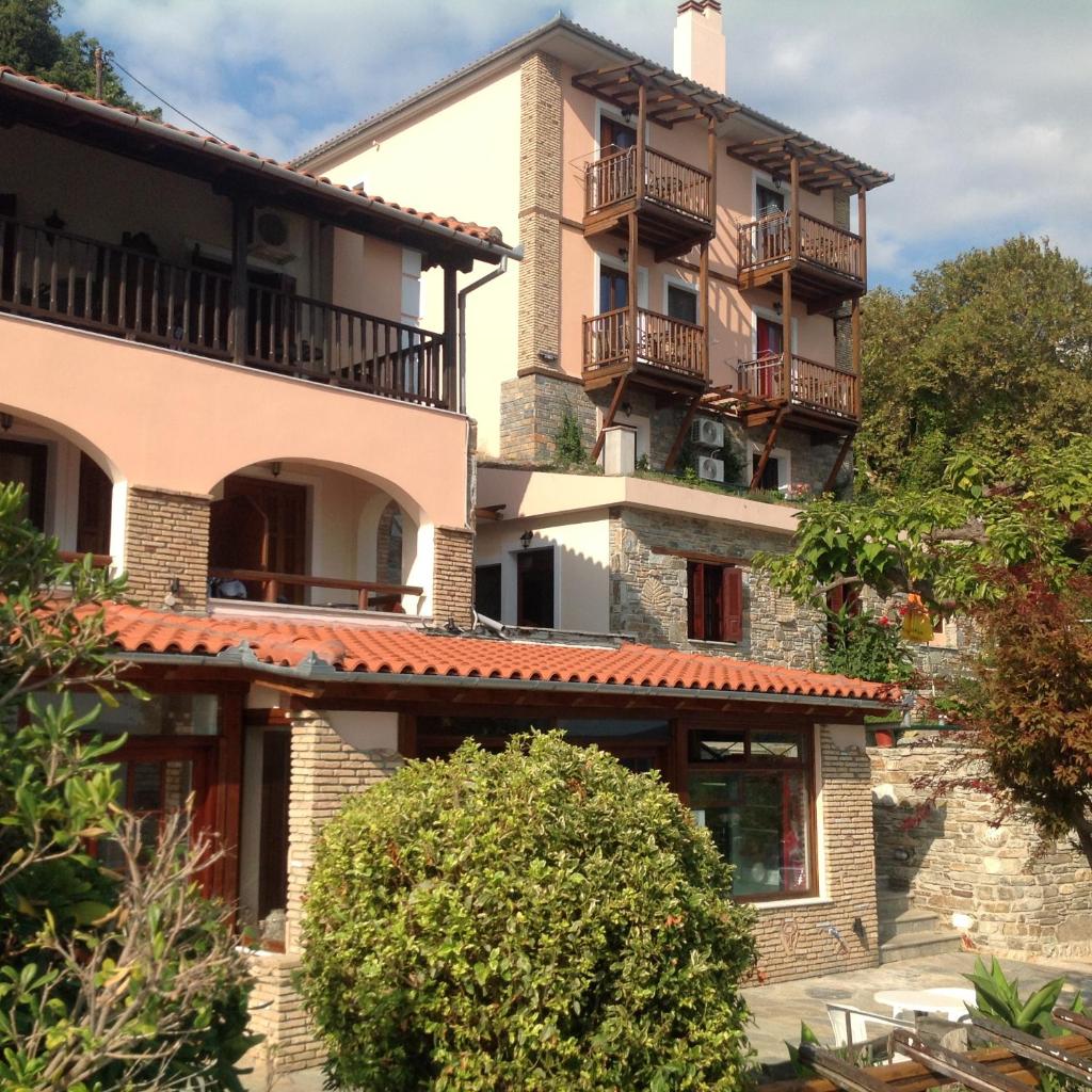 Opalio pilio photo 1