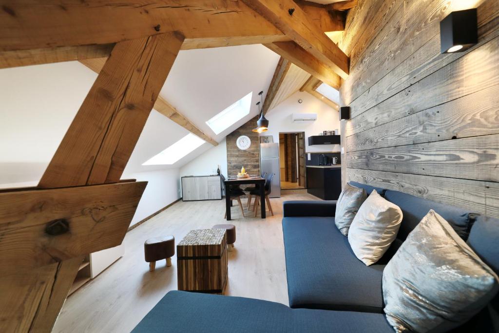 Superbe appartement, hypercentre au calme avec bain balnéo photo 3