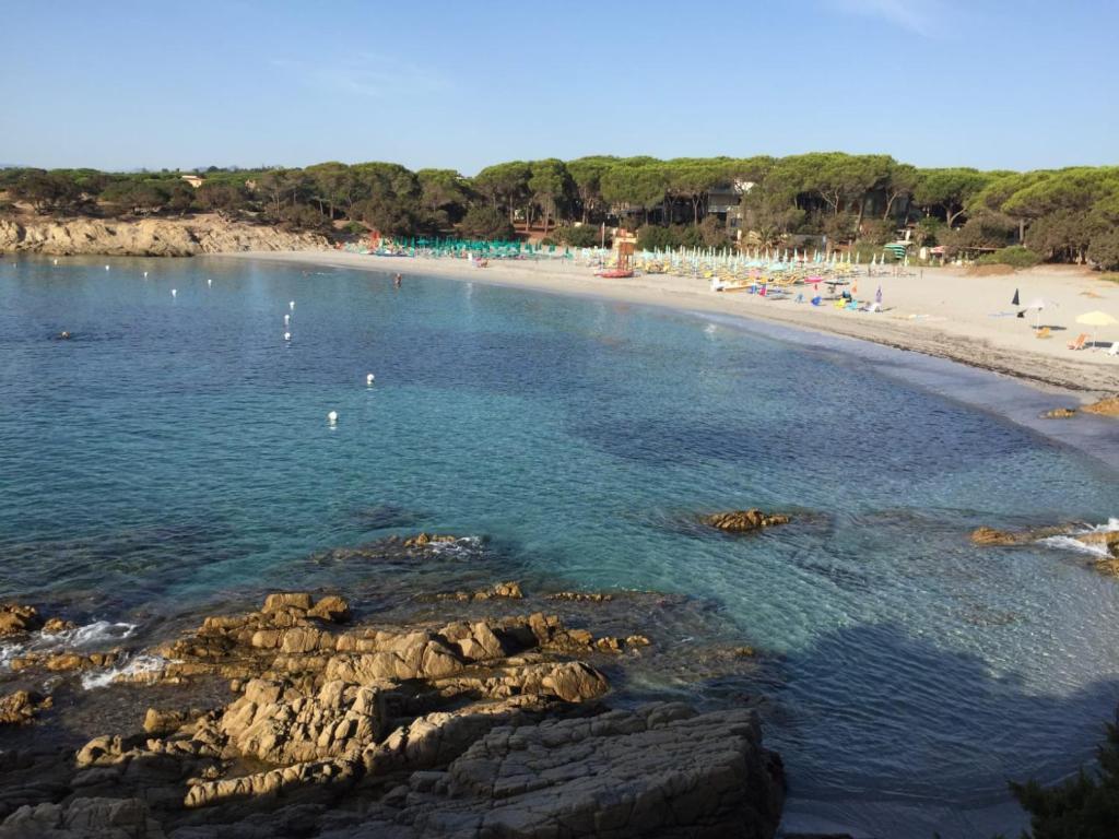 Villa Vera trifamigliare con ingresso diretto 20 mt al mare clima wi-fi bbq photo 1