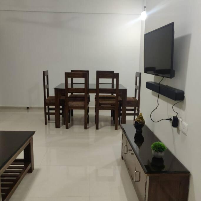 Kivi's kozy 2bhk luxurious apartment Goa by leela homes photo 1