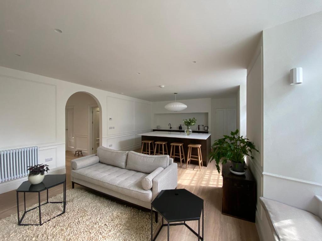 Deluxe Apartment in Historic Quarter near Beaches photo 1