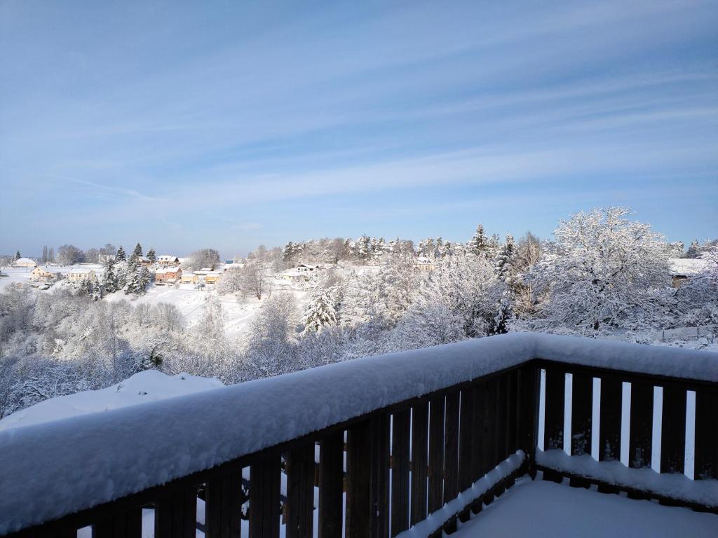 Au Chalet Bain Nordique neuf indépendant calme assuré photo 1