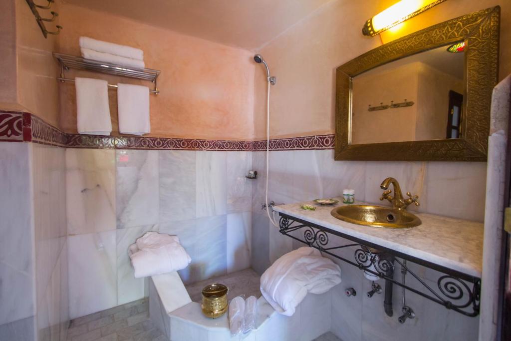 Riad Fes Bab Rcif Sid Aowad & spa photo 3