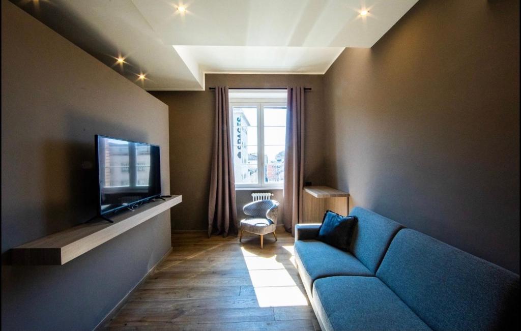 NEW WONDERFUL BILO WITH WALK-IN CLOSET from Moscova Suites Apartments photo 4