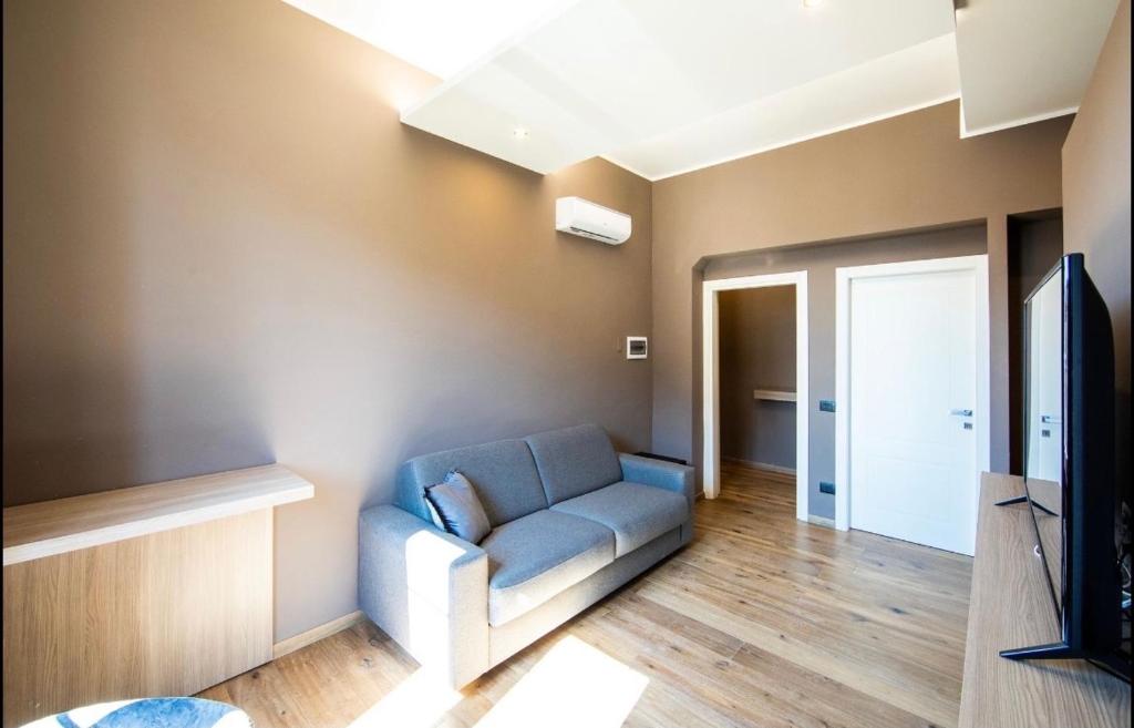 NEW WONDERFUL BILO WITH WALK-IN CLOSET from Moscova Suites Apartments photo 3