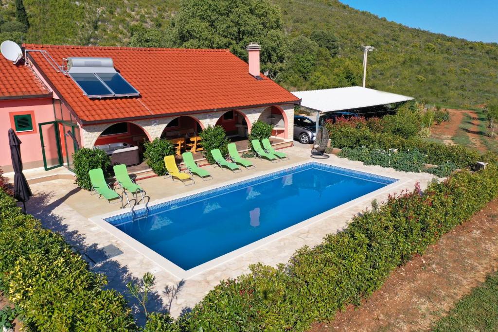 Villa Lujko photo 1