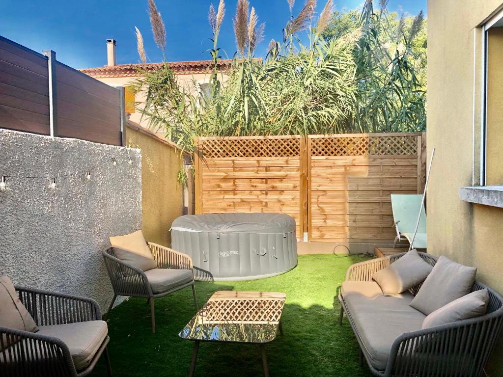 Villa 3 pièces avec jacuzzi privé photo 2