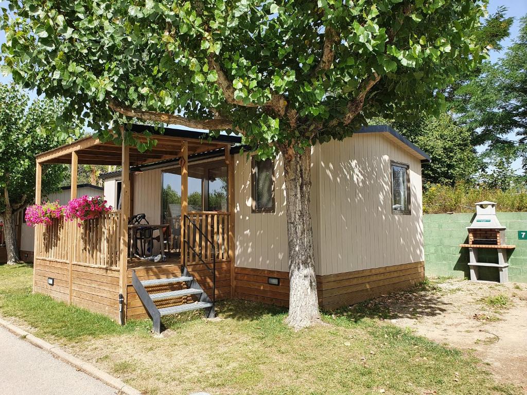 Bungalows Pirineus photo 1