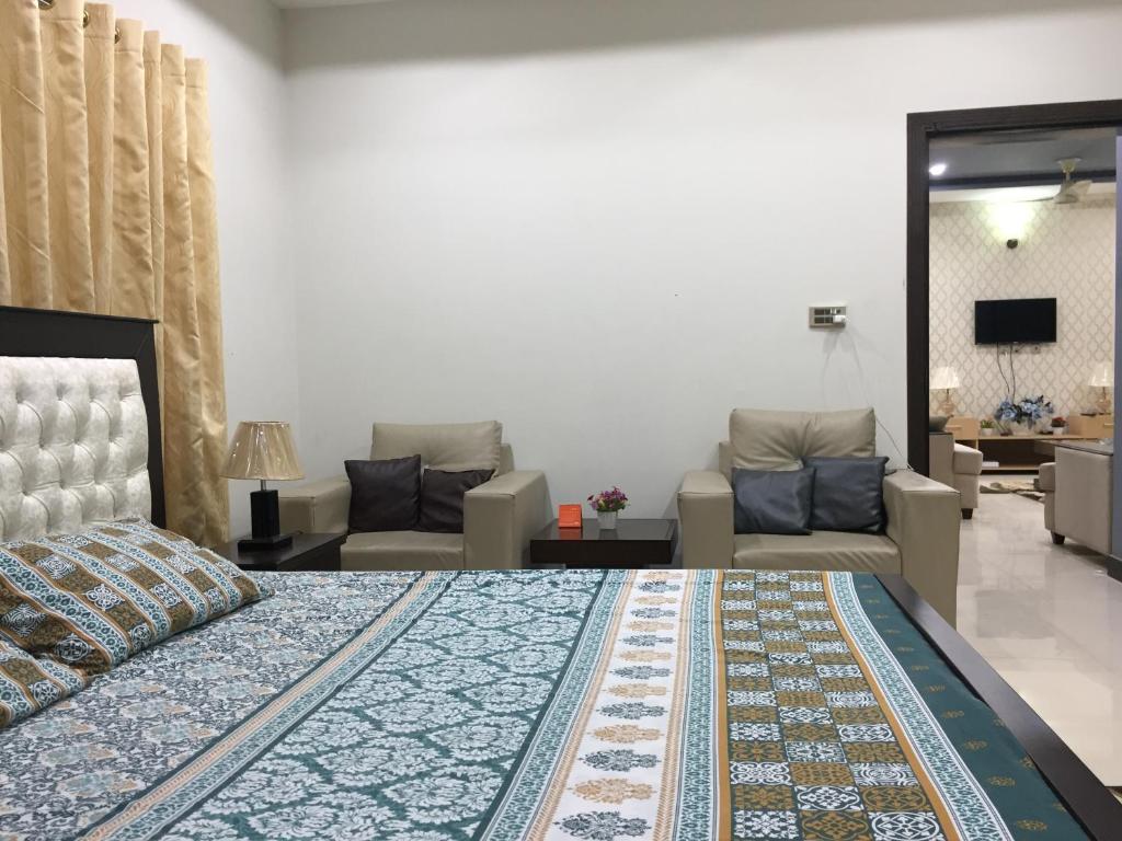 Two Bedroom Suite photo 3