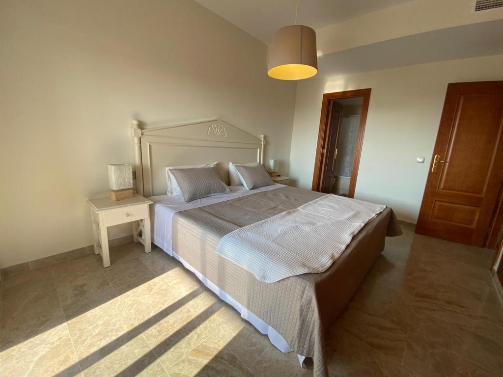 Amazing duplex with large terrace and sea views photo 2